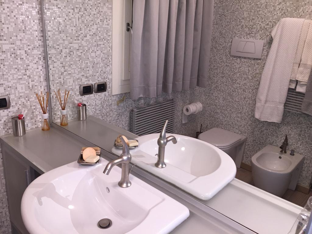 Ghetto Modern Apt For 4, Venice Apartment Ngoại thất bức ảnh
